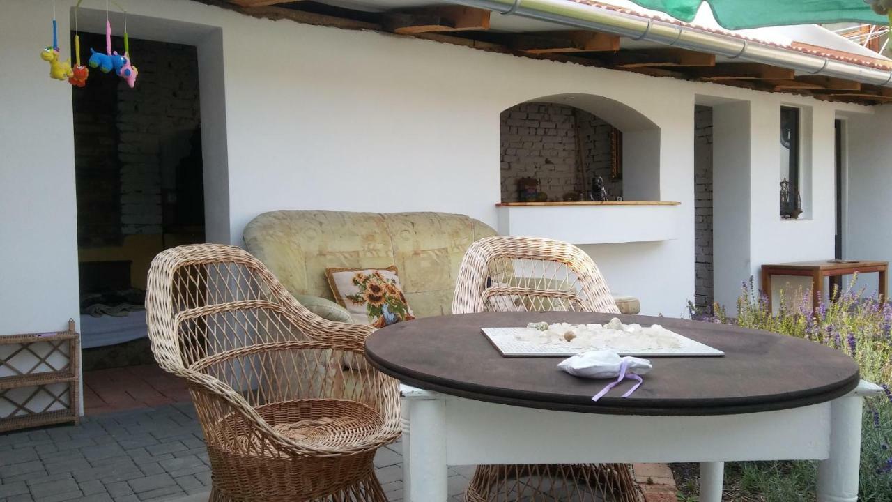 Za Vodou Hostal Moravská Nová Ves Exterior foto